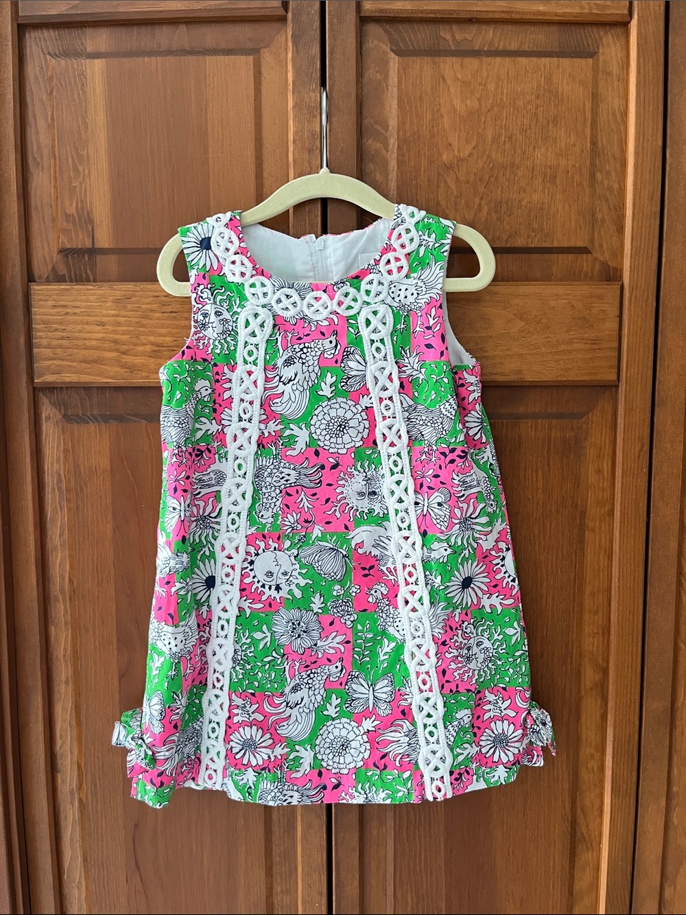 Lilly Pulitzer Pink, Green and White Floral Little Lilly Girls Shift Dress Sz. 4